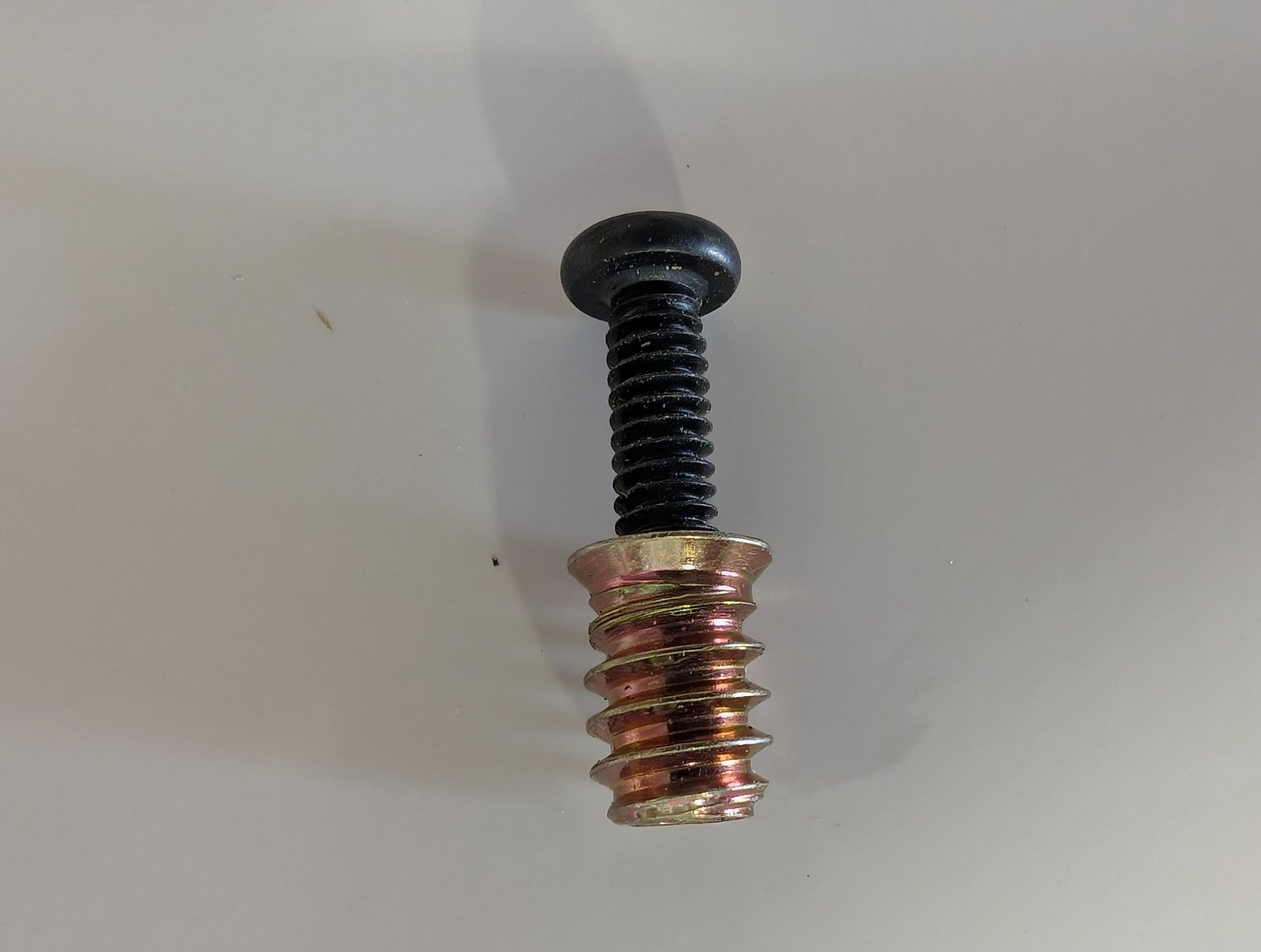 Threaded inserts and bolts